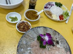 -官塘陈记鱼生·潮汕砂锅粥·牛肉火锅(潮枫路总店)