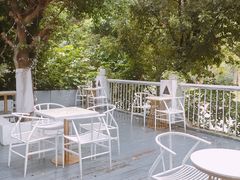 -ADO KAFE(大学城店)