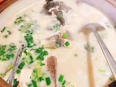 -姜君·千岛湖鱼头馆(浦东大道店)