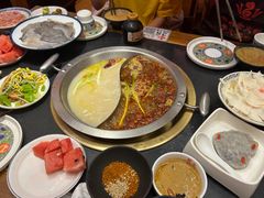 -沸炉重庆老火锅(军事博物馆店)