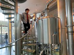 -The BREW·酿餐厅(浦东嘉里大酒店)