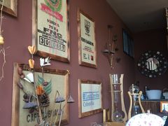 -一米阳光咖啡店(百通尚风尚水店)