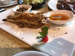 -铜锣湾·有麝自然香(重庆新天地店)