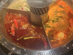 -晓宇重庆火锅(西安荟聚店)