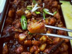 -亲昵春川鸡排(韩国美食街店)