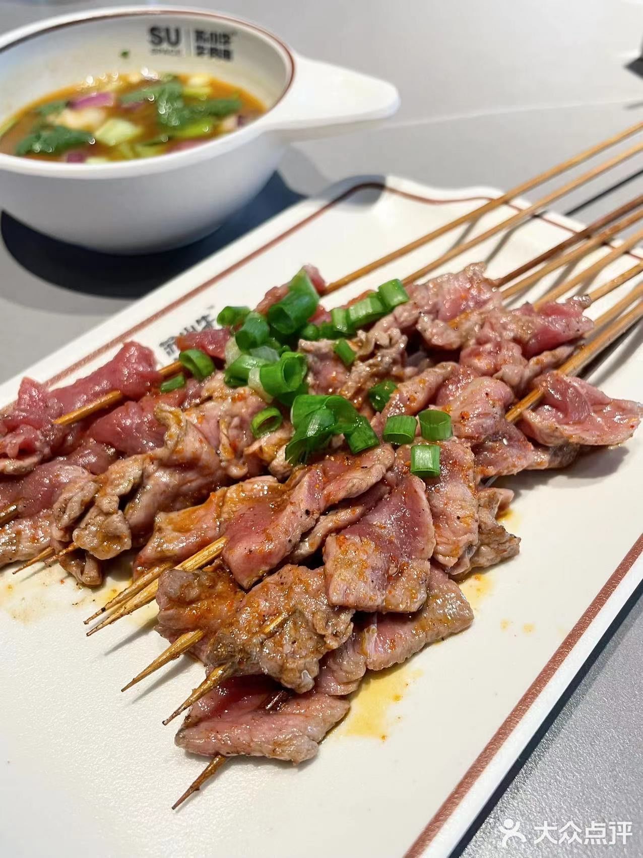这家店的菜品真的超级好吃，啤酒也是yyds