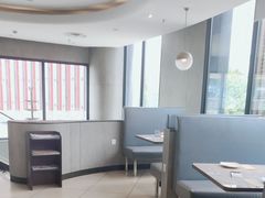 -必胜客(阿诗玛店)