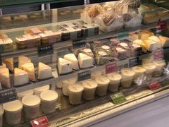 面包甜点陈列柜-迦南·甜品蛋糕(传媒店)