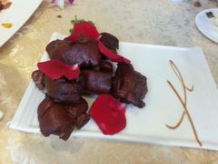 香酥美容蹄-院落创意菜