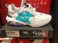 -NIKE上海青浦优选体验店