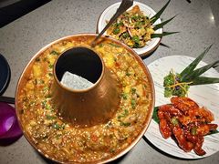 -觅山云南菜(泊富ICITY店)