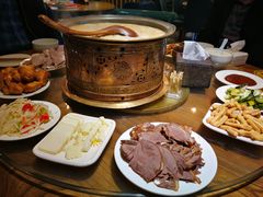 -蒙亨·手把肉·蒙古包文化主题餐厅(天恒广场店)