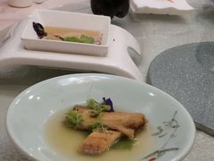 雪菜香蒸大黄鱼-海天楼中餐厅(吴宫泛太平洋酒店)