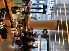 -星巴克臻选(上海合生汇1F店)