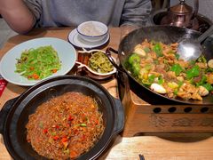 -聚鑫朋酸菜肥肠(文艺路口店)