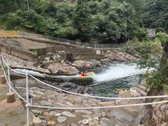 -安吉龙王山峡谷漂流