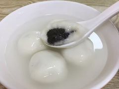 黑洋沙汤圆-利达汤圆馄饨(川公路店)