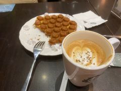 -钟书阁(松江泰晤士小镇店)