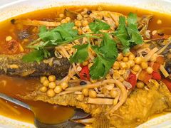 邕城老友鱼-七叔家宴家常广西菜(明秀东路店)