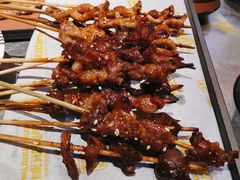 金牌肥牛-威记烧嘢·南宁烧烤·超级生牛(绿地店)