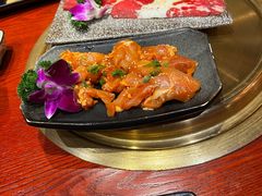 -喜牛烧肉酒场·黑金店(威高广场店)