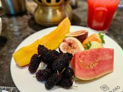 -川骄海鲜自助(王府井奥莱UP TOWN店原世界之花店)