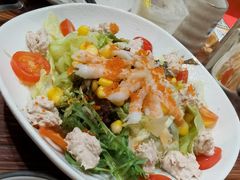 吞拿鱼海鲜鲜虾沙拉-小川洋风料理(街道口店)