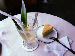 -巴浪鱼咖啡馆 Local Fish