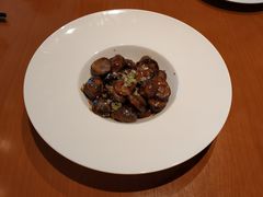 清烧房县小花菇-广州富力君悦大酒店空中花园