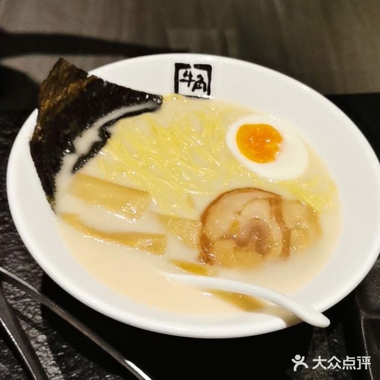 美滋滋的烤肉来啦[吐]