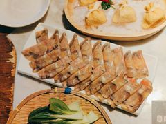 -尚尚仙·酸汤猪手·猪肚鸡火锅(华联万柳购物中心店)