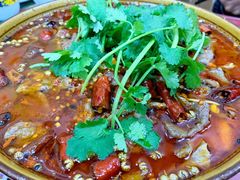 水煮耗牛肉-乡土特色.冷锅鱼.牦牛肉汤锅