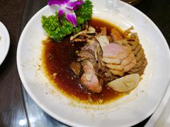 -刘胖子家常菜·蹄花焖藕(中南店)