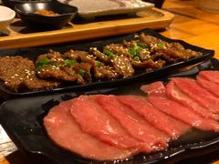 -炙忧烤肉屋(中国铁建广场店)