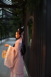 -一揽芳华汉服旗袍体验馆(拙政园店)