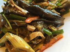 -马路边上·小海鲜烧烤(八一路店)