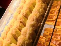 -鲍师傅糕点(江苏路店)