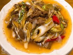 -隔壁老王·家常云南菜(花巷店)
