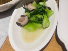 -渝信川菜 · 川味家常菜(财富购物中心店)
