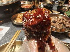 -草家酱蟹炭火烤肉店(珲春南路二店)