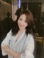 -AYO SALON