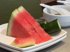 -海底捞火锅(新松江路生日主题店)