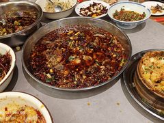 -老鼎万春卤菜(五代传承创始老店)