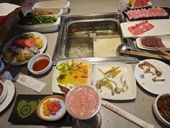 -海底捞火锅(新松江路生日主题店)