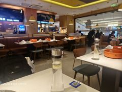 -小鱼小牛(世欧广场店)