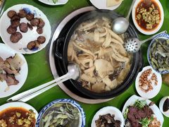 -百菇园野生菌煲(平武店)