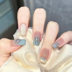 -悦指间美甲美睫