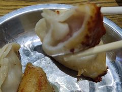 -黄阿姨锅贴大王(万航渡路店)