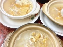 鸡丝竹笙砂鍋魚翅-添發碗仔翅美食