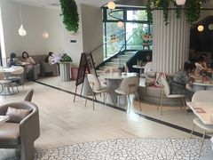 -必胜客(大坪英利店)